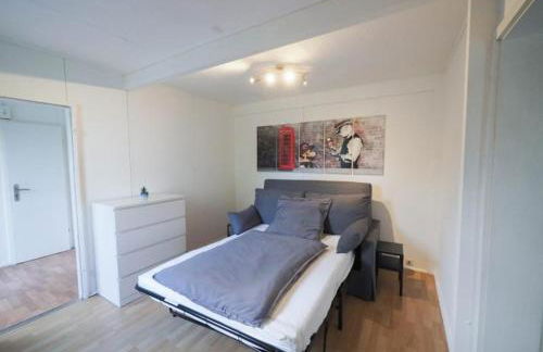 Monteurwohnung-mit-Terrasse-fuer-7-Personen-WLAN-TV-Kueche-Ahrensburg-Naehe-Hamburg-AGRP1204 - Foto 11