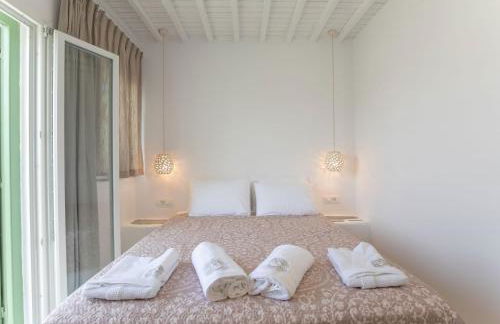 Mylos Suites - Photo 20