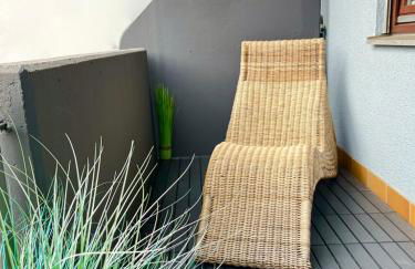 Living at Saarpartments -AdultsOnly- 2 Bedrooms, Kitchen - Business & Holiday Apartments for Long- and Short term Stay, 3 min to Train Station, Secure E-Bike Parking! - Foto 17