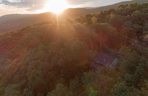 Overlook Cabin Hot Tub, Amazing Views, Fireplace - Foto 44