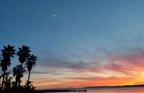 Front Sea View Penthouse - Photo 11