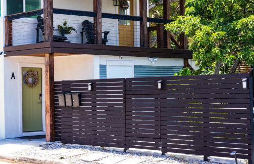 Shares Courtyard Luxury Apt - NEW! - Foto 31