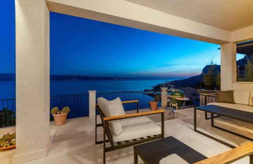 Villa Atopos with heated private pool, 5 bedrooms, Cinema room, panoramic sea views - Foto 39