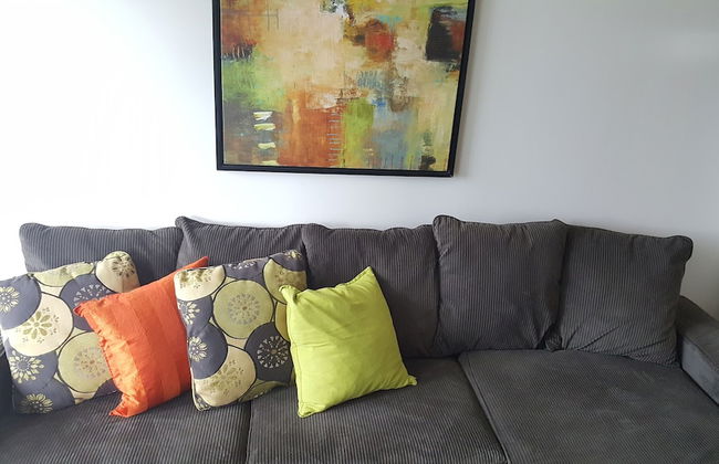 Custom Luxury Suite - By Elite Suites - Photo 9