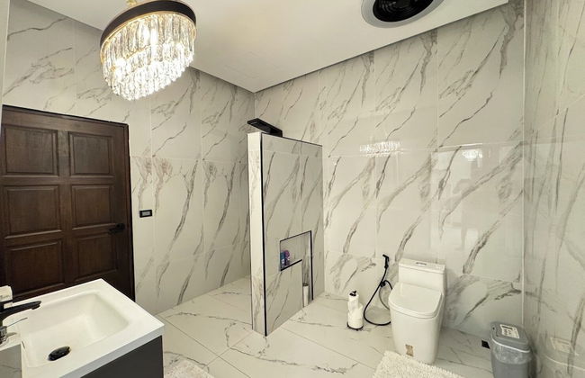 Huge Pool Villa with Private Lake - Foto 34