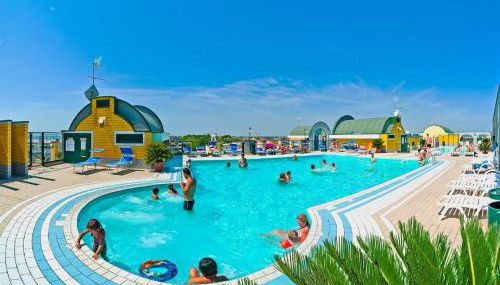 Cristoforo Colombo Holiday Complex in Caorle, Close to the Beach - Foto 3