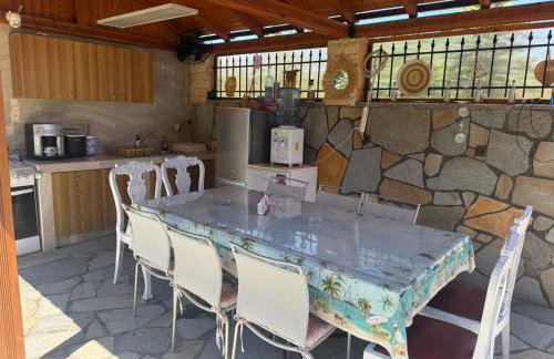 Nadya Holiday Home - Photo 17