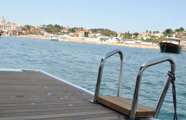 Crucero de lujo al atardecer en Cascais - Tour privado - Foto 6