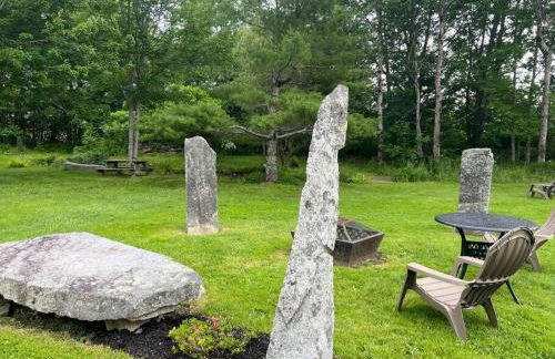 Falls Farmstead 1865 Ellis House Cozy and Comfy Apt #1 - Foto 10