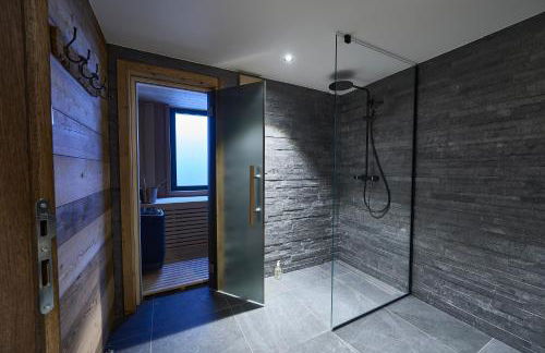 Chalet Choucas - Modern Luxury - Heart of Chamonix - Photo 32