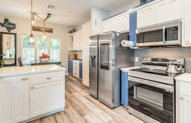 Beach & Pool Access at Lake Travis Family Getaway! - Foto 7