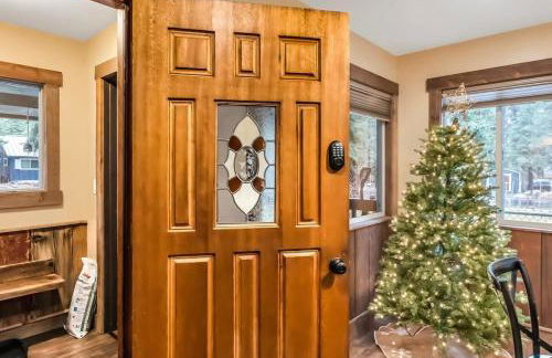 3BD with Hot Tub Two Minutes from King Beach - Foto 9