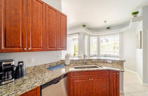 Peaceful Pool House - Foto 12