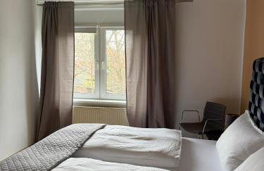 Ferienhaus für Familientreffen mit großem Garten, Parkplätzen - Foto 4