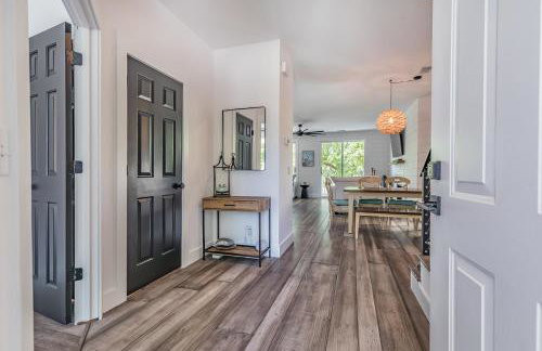 New Listing! Walking distance to Marina. - Foto 5