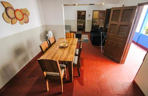 Casa Azul - Aconchego na Broadway a Poucos Metros da Praia - Foto 5