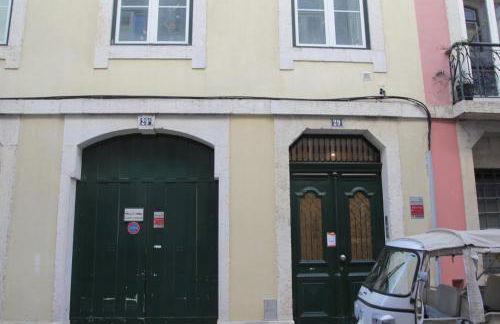 Miradouro de Lisboa - Photo 17