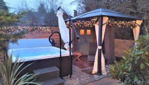 Mediterran-Skandinavisch - Outdoorwhirlpool ganzjährig - Foto 2