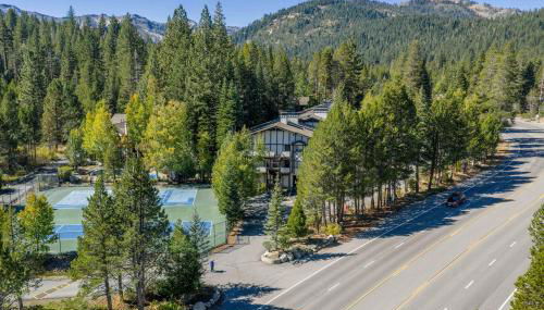 2BDR Condo - Three Minutes to Olympic Valley! - Foto 3