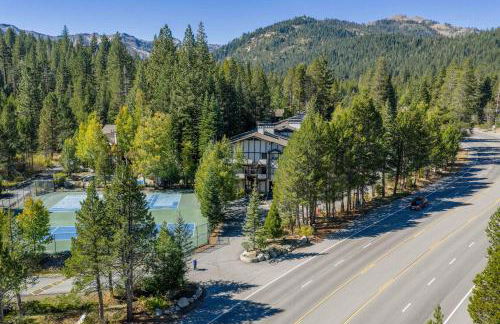 2BDR Condo - Three Minutes to Olympic Valley! - Foto 3