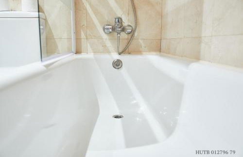 Alcam Badalona Playa Norte - Photo 78