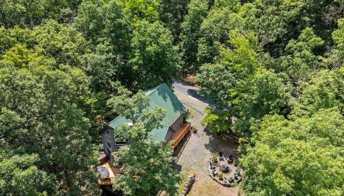 Rustic A-Frame Chalet with Hot Tub & Scenic Views in Mount Jackson, Virginia - Photo 5