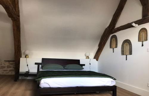 La Closerie de Gigny Maison Templiere avec Piscine,jacuzzi - Foto 11