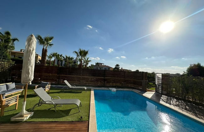 Villa with Pool-Allegria-Sheikh Zayed - Foto 18