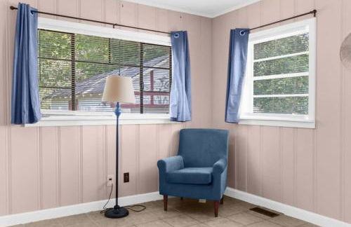 10 Mins to Legion Field Stadium- Blushing Bungalow - Foto 17