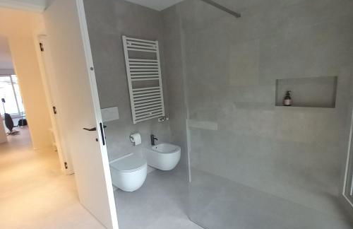 Riflessi sul lago - Foto 17