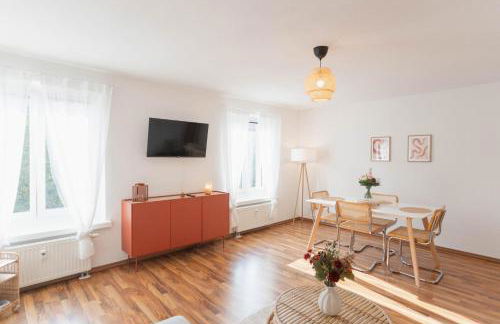 Wellness Lounge am Bauhausmuseum - Foto 1