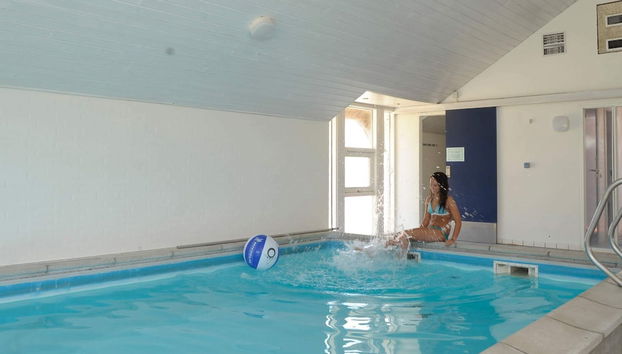 4 Person Holiday Home in Blavand - Foto 2, Piscina