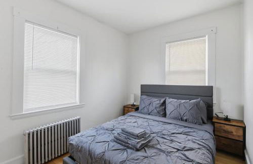 Cozy&Spacious 6Br home in Newton - Foto 29