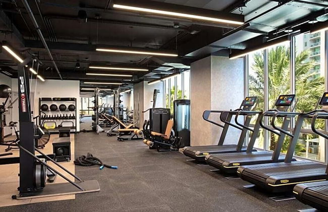 Condo in the Heart of Downtown Miami - Photo 27