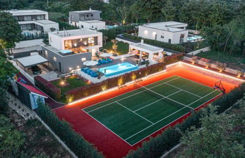 Stunning Home In Sivati - Photo 29