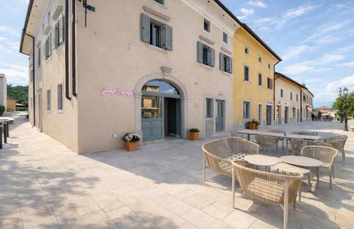 Greif Boutique Juna - Photo 6