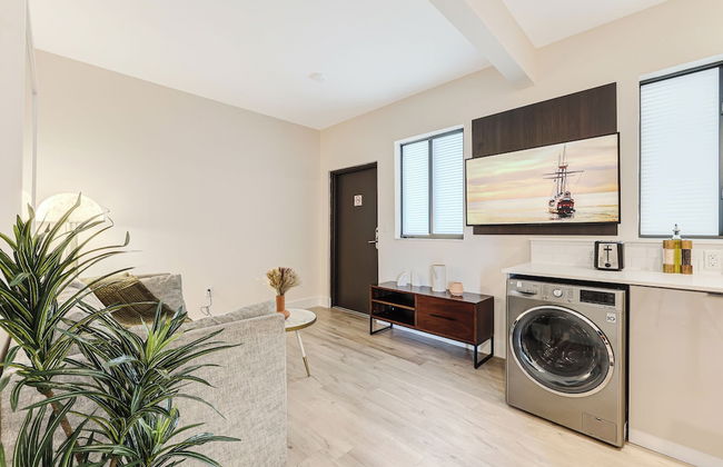 Roami at The Palace - Photo 49