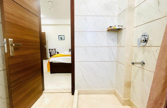 Olive Service Apartment-Golf Course Road - Photo 15