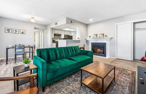 Trendy 2BR Apartment with Pool and Gym Access - Foto 8