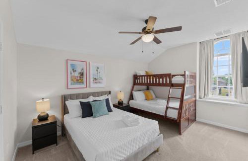 451 Davenport 5BR House with Heated Pool and Grill - Foto 32