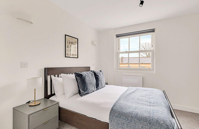 Sunny 2-bed Gem in Chiswick - Foto 8