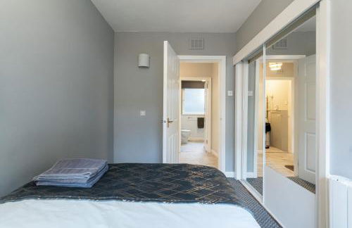 Ground-fl Two Bedroom Apartment in Bridge of Allan - Foto 23