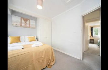 Chessington Blue with parking - Photo 22