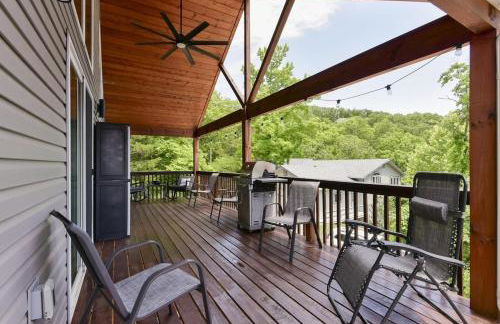 Lake House Retreat - Private Hot Tub - Foto 26