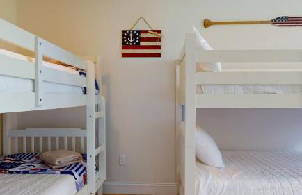 Bliss Street Beach House by Bayley Vacation Rental - Foto 48