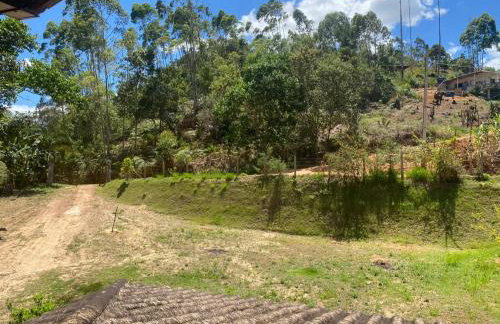 Linda Casa de Campo Lago & Mata em Araguaia - Foto 14