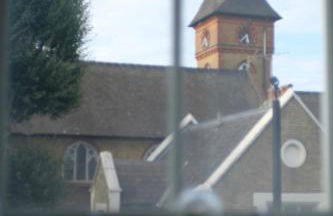 Amanah Properties - Stylish Retreat for Friends & Families Zone 1 Sleeps 5 - Foto 5