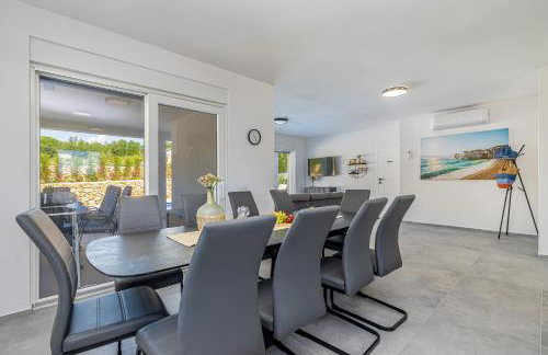 Vila KATHARINA s privatnim bazenom - Foto 7