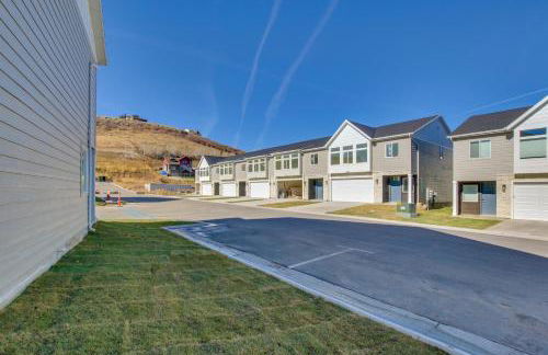 Garden City Townhome with Fireplace Near Bear Lake! - Foto 32