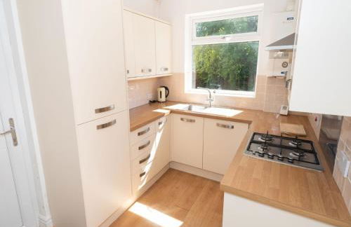 36 Westminster Road Bright & Spacious 2-Bed Home in York with Garden Pass the Keys - Foto 11